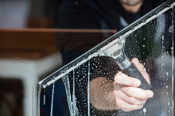 Streak-Free Guarantee? Only with the Window Cleaning Service