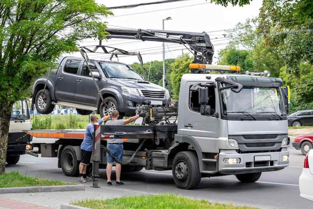 Book Hassle-Free Car Removal Auckland and Get Instant Cash