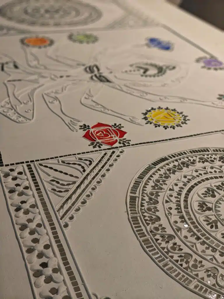 Hire Lippan Artist | Traditional Kutch Artwork for Elegant Decor