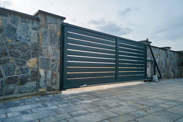 Benefits of Installing Industrial Swing Gates