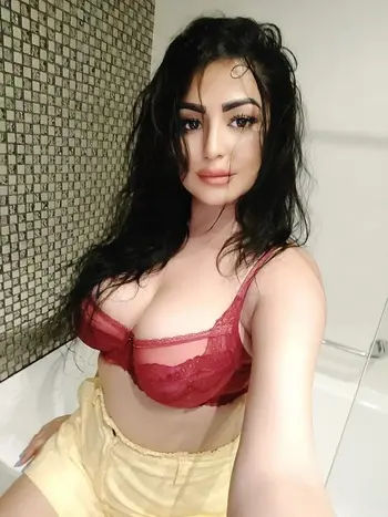 Best Escort & Call Girls Pune | Enjoy Luxury, Style and Privacy
